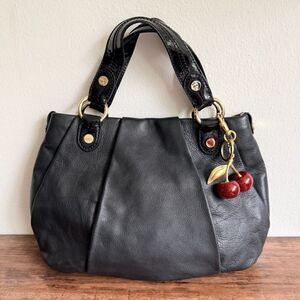 Y2K Simply Vera Wang Black Genuine Leather Shoulder Bag Pleated Satchel Purse